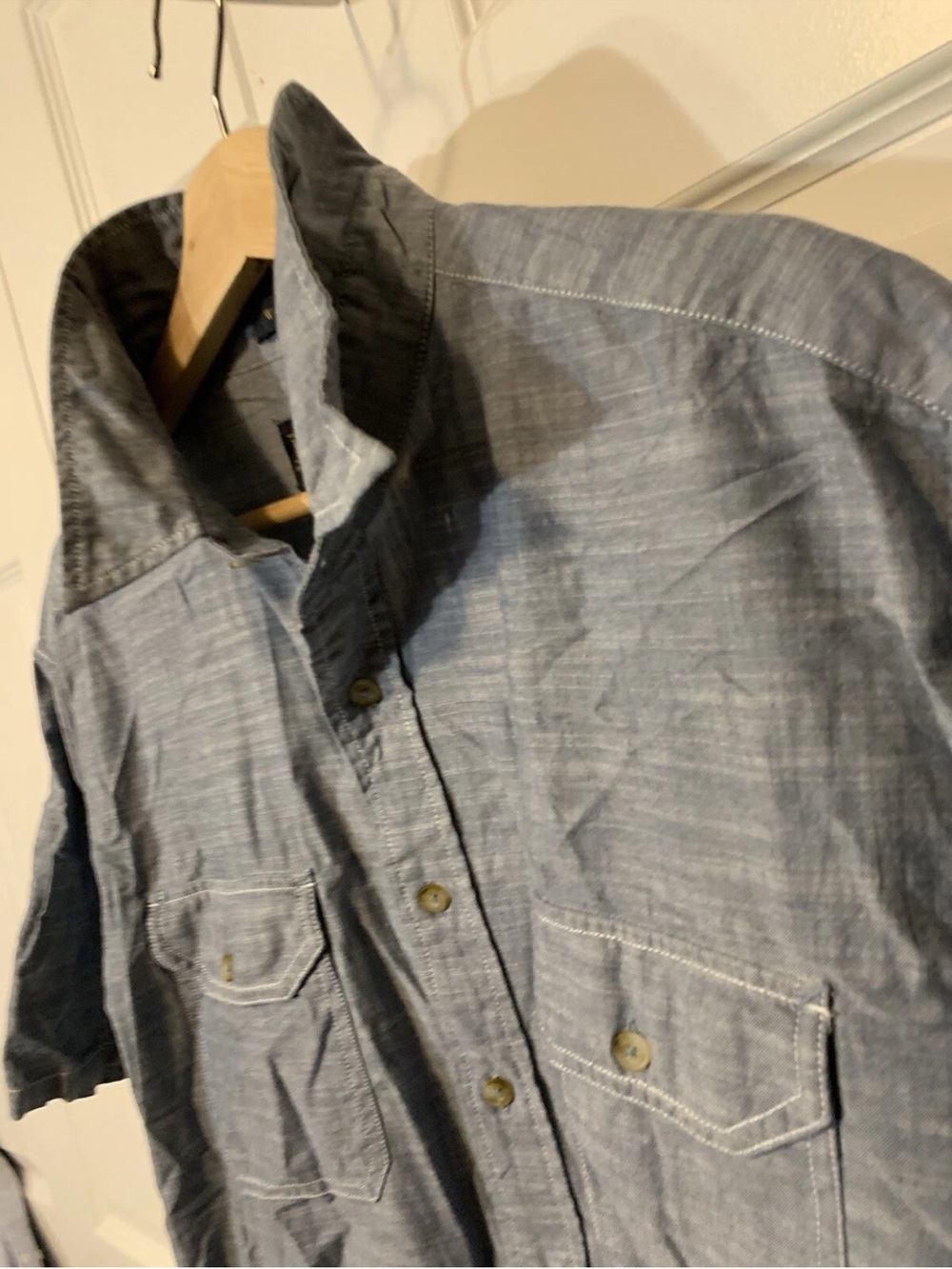 Pendleton Mens Sz XL Warren Short Sleeve Chambray Button Front Shirt Blue Warren